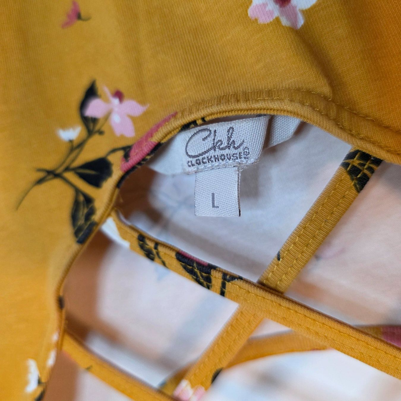 Vestiti: C&A Kleid M ocker kurz Blumenmuster – Usato da Wald ZH venduto da CapLux 4