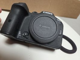 Appareil photo Canon EOS R7 en très bon état
