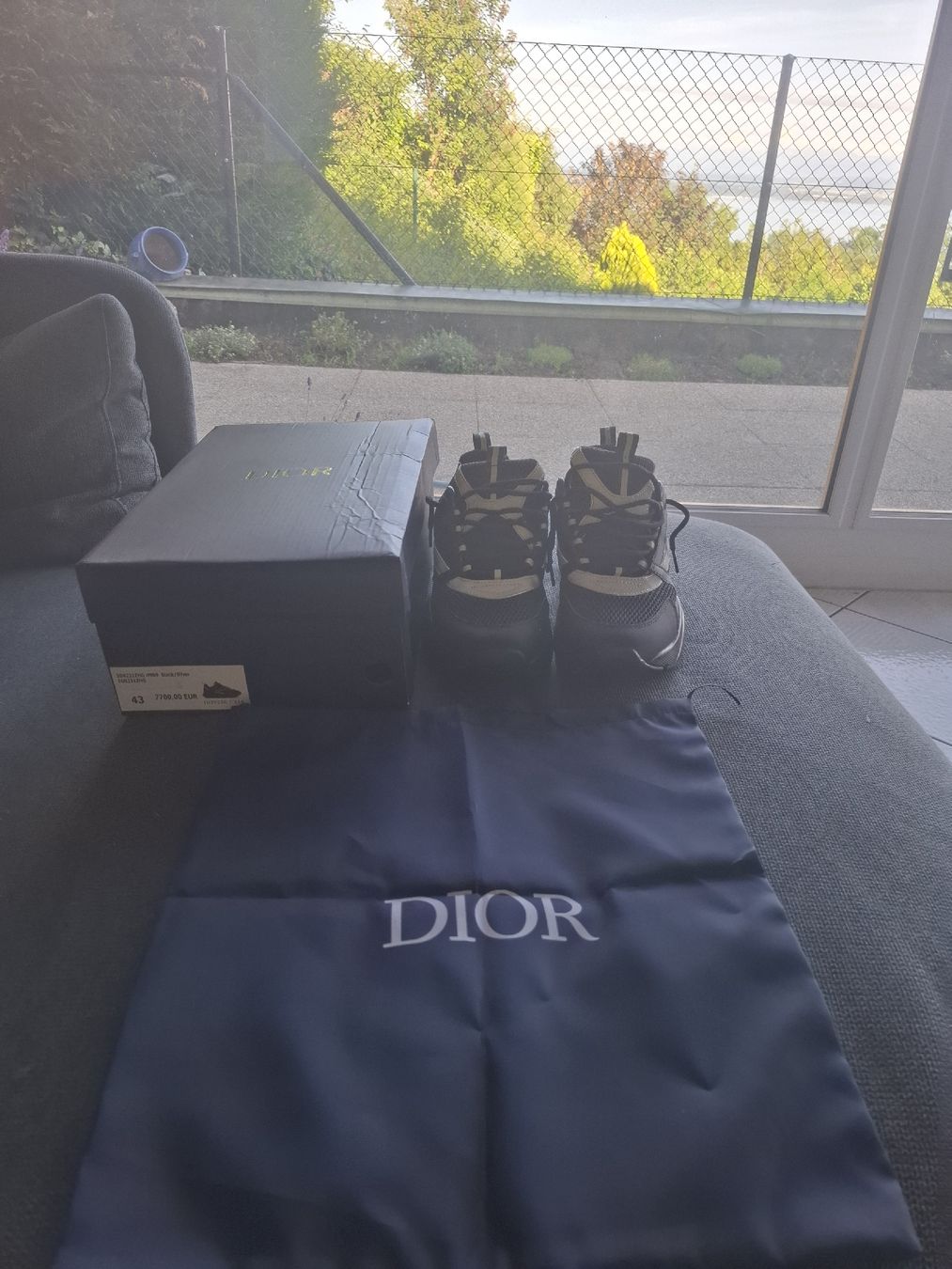 Dior Herrenschuhe: dior b22 – Neu und originalverpackt aus Corcelles NE von Skuff