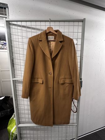 ESSENTIEL CAMEL WOOL COAT SIZE 40