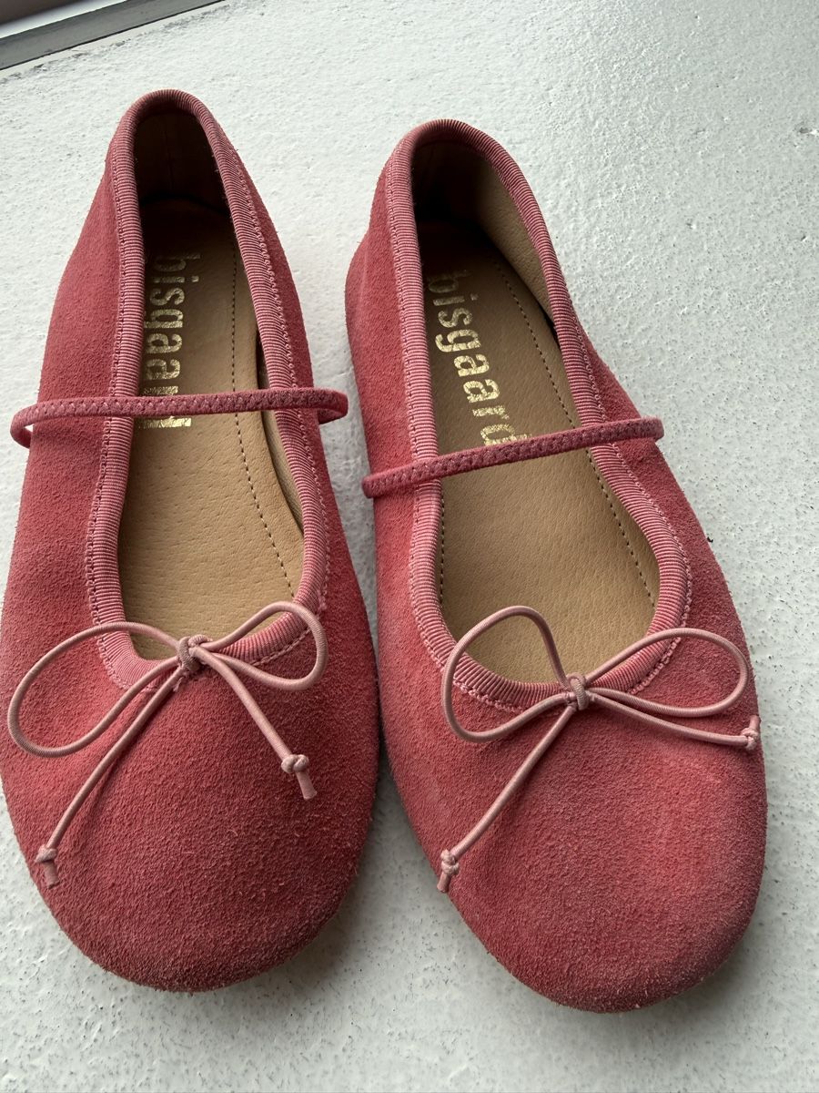 Schuhe für Mädchen: 4 Paar Schuhe Grösse 33  – Gebraucht aus Regensberg von Luxusmuesli 5