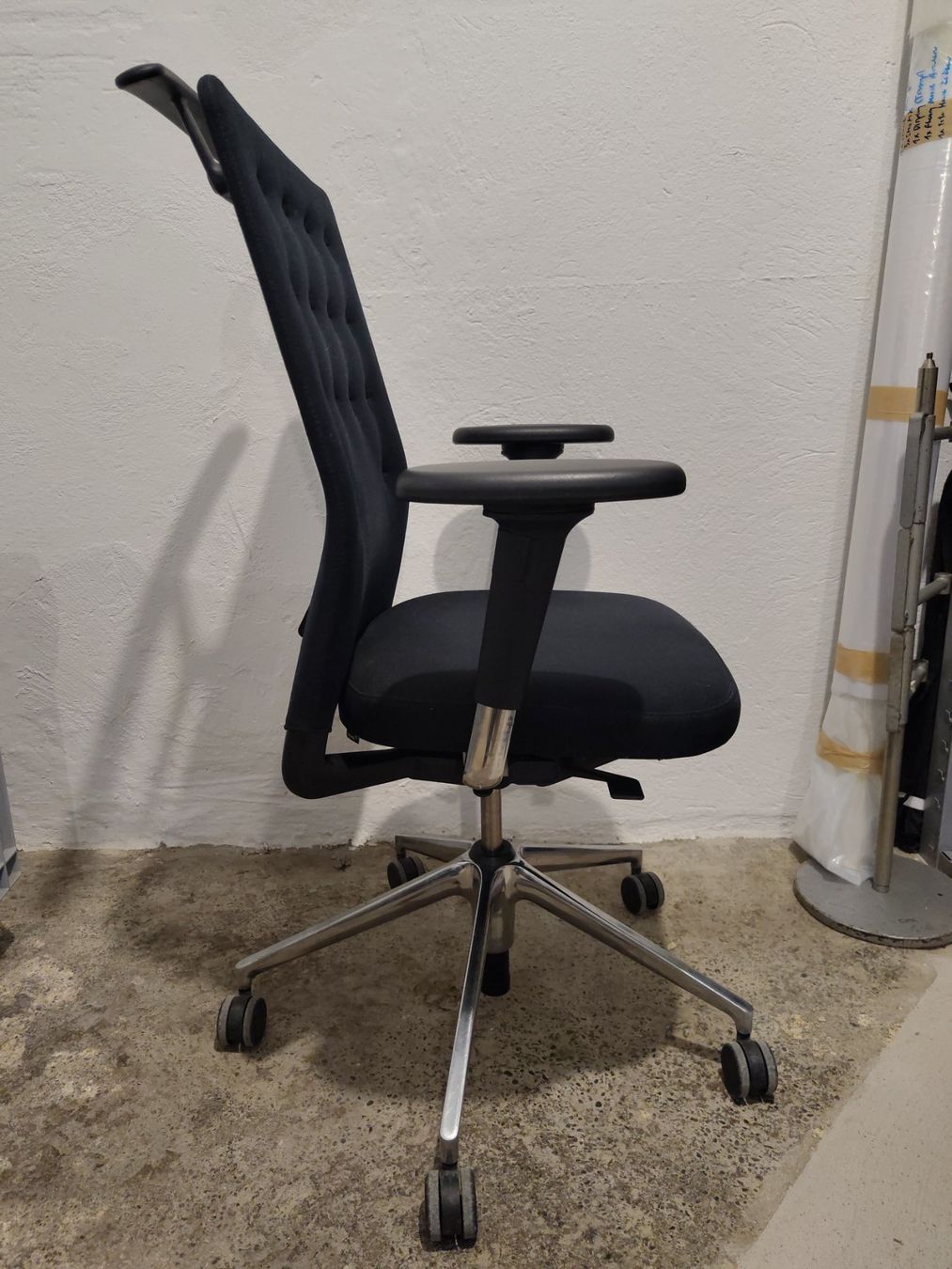 Vitra Stühle: Vitra ID Trim Bürostuhl – Gebraucht aus Zürich von easy_ese 2