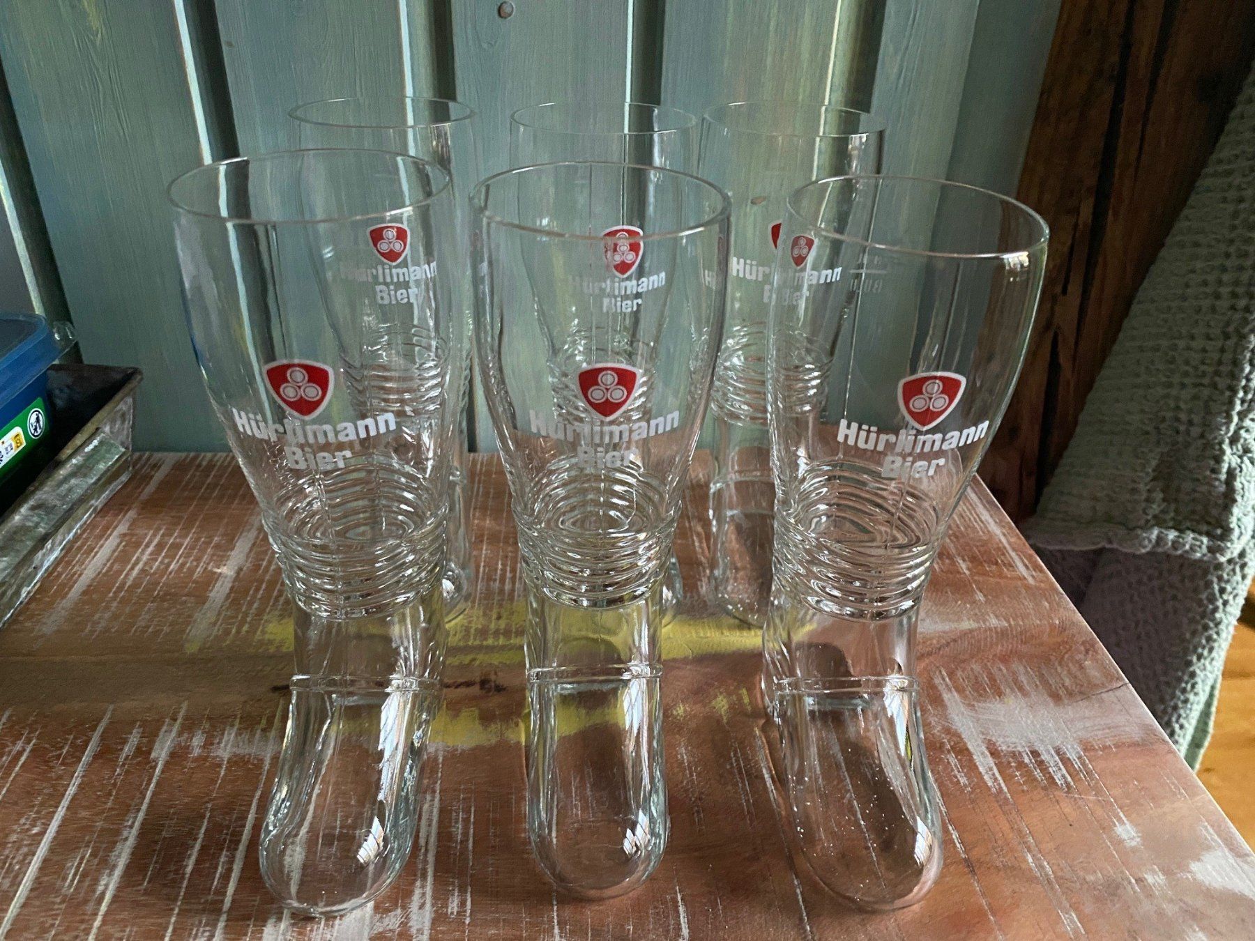 Hürlimann Bicchieri: Biergläser Stiefel Hürlimann – Nuovo (secondo la descrizione) da Bätterkinden venduto da Aendru64 1