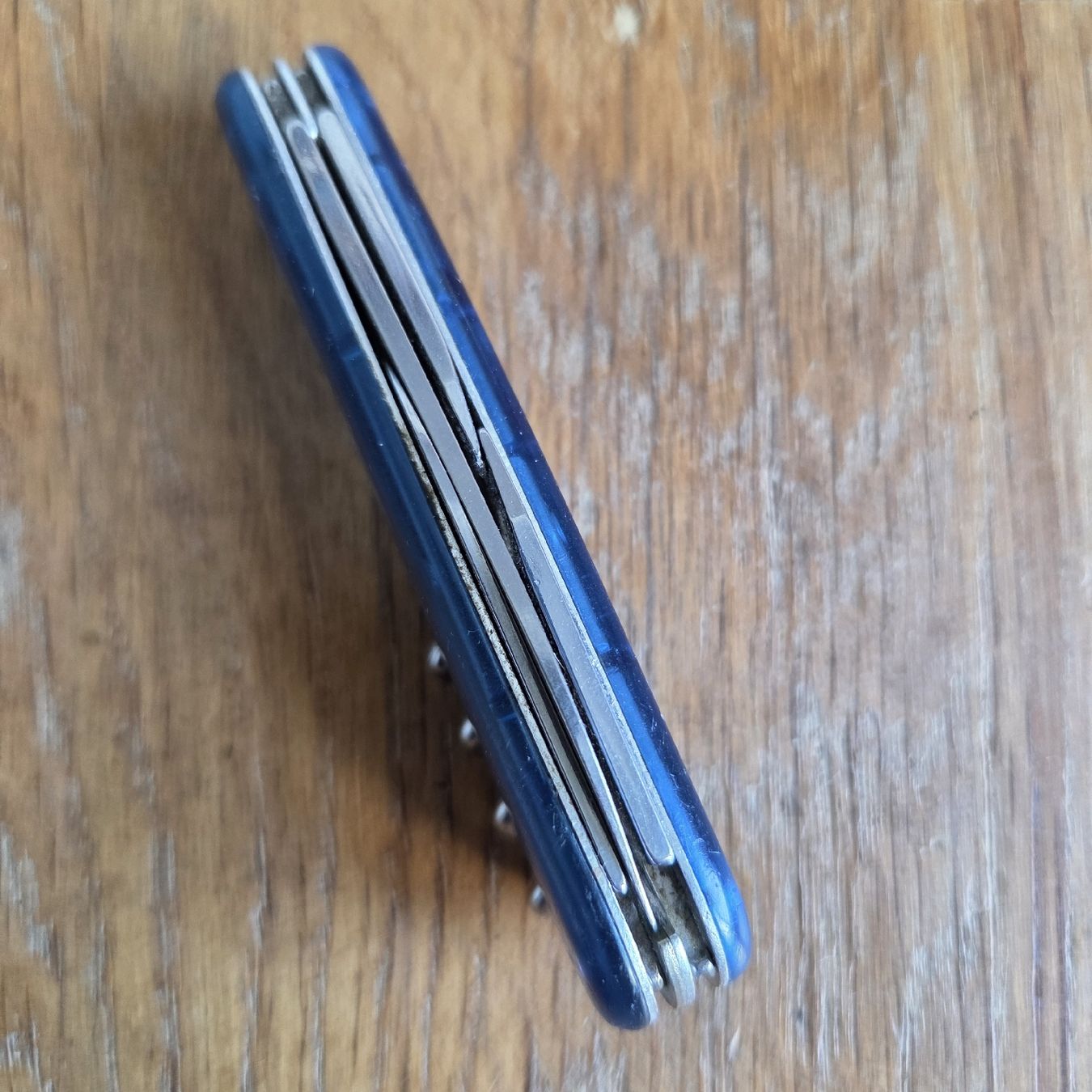 Victorinox Coltelli tascabile: Victorinox Taschenmesser blau – Usato da Stans venduto da Ducati16 2