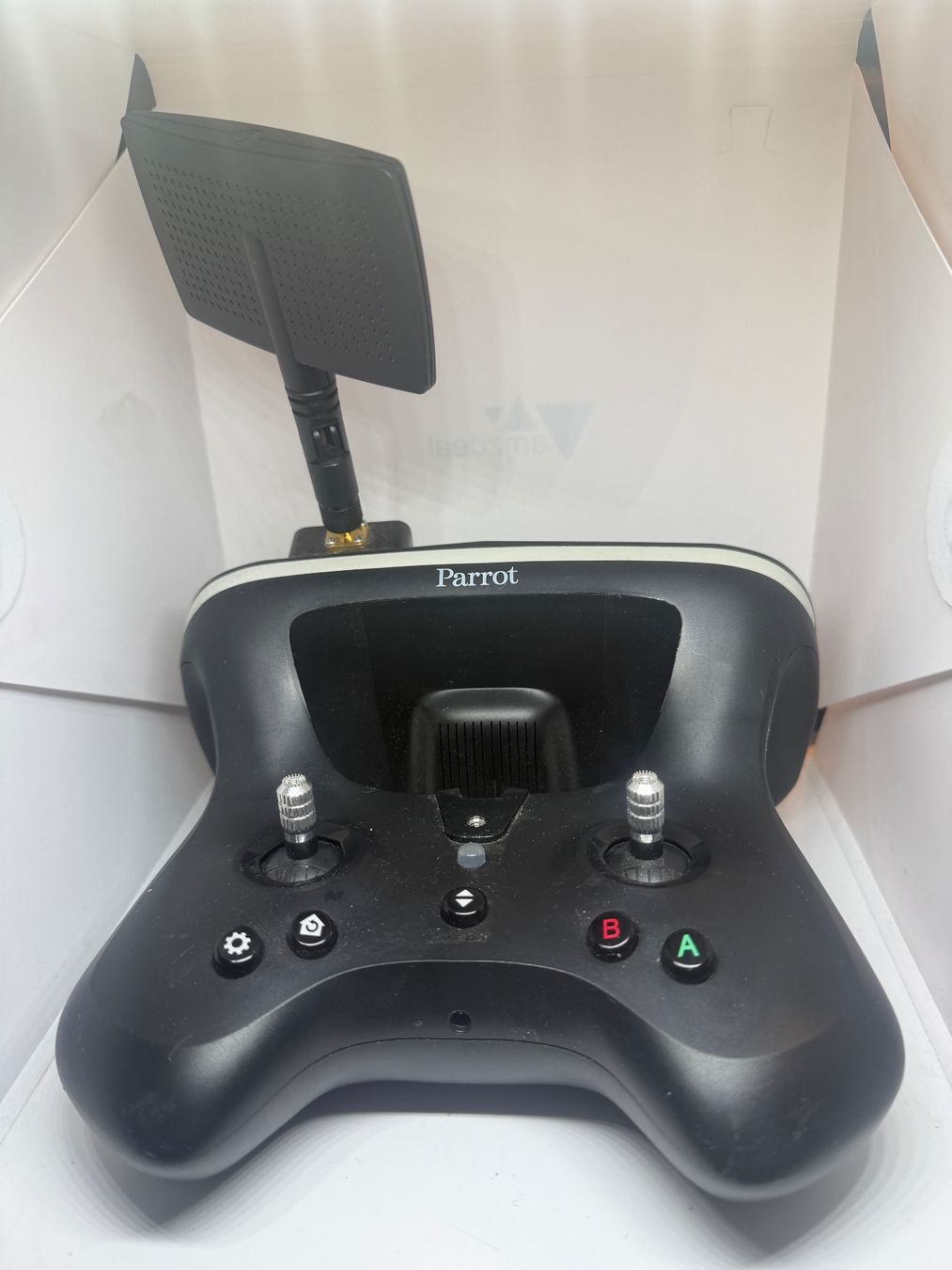 Controller: Parrot Skycontroller 2 – Defekt aus Dietlikon von NESFEVER