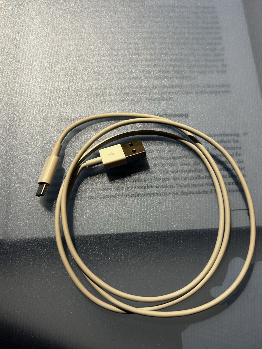 Apple Kabel: USB A zu USB C Kabel – Gebraucht aus Hagendorn von Veralda
