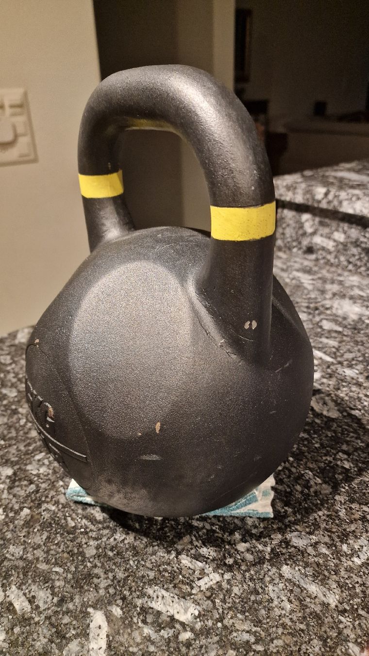 Manubri & Pesi: Kettlebell Gladiator 16kg – Usato da Zürich venduto da Ricky128 2