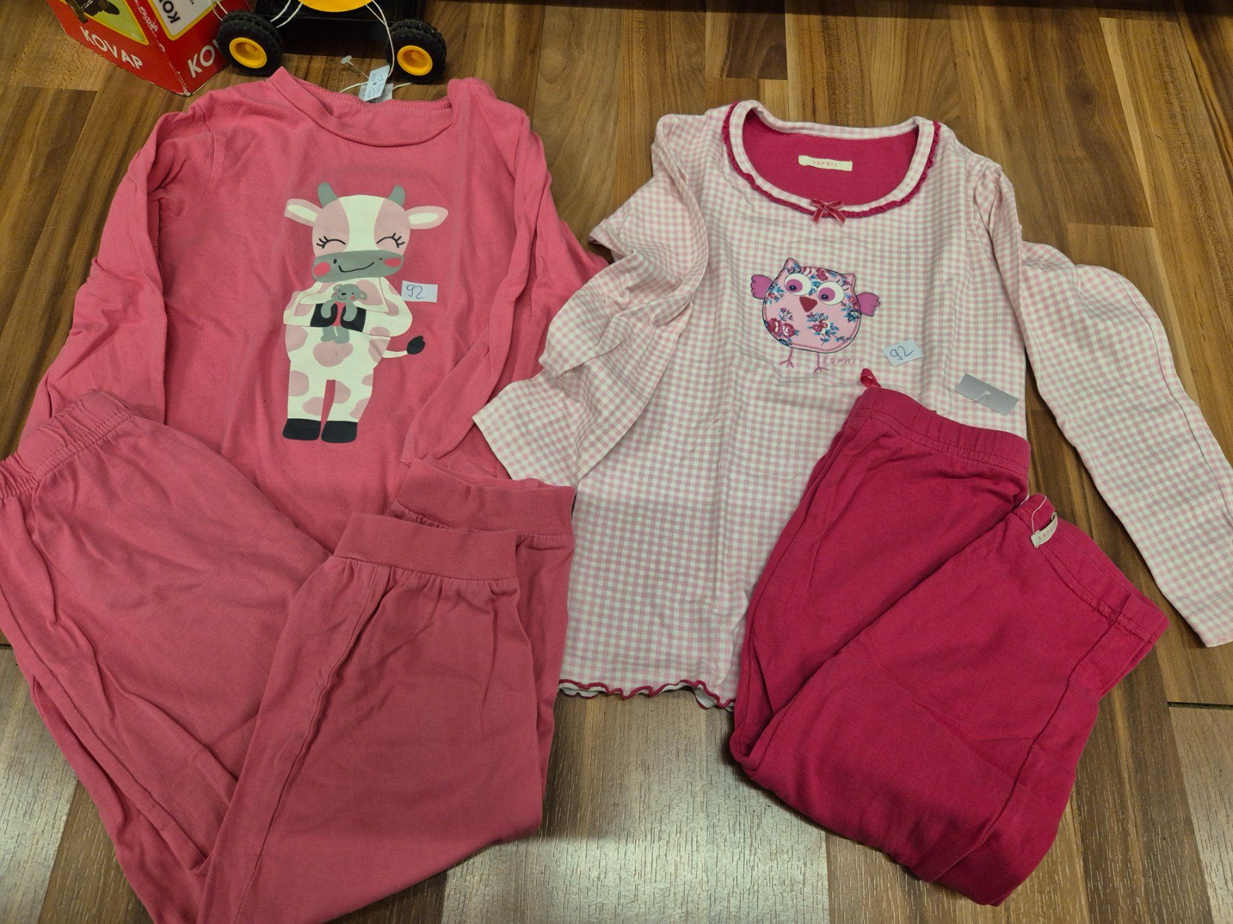 Pyjamas: 2er Set Mädchen Pyjama Gr.92, B23 – D'occasion à Schwarzenburg par Flamingo07