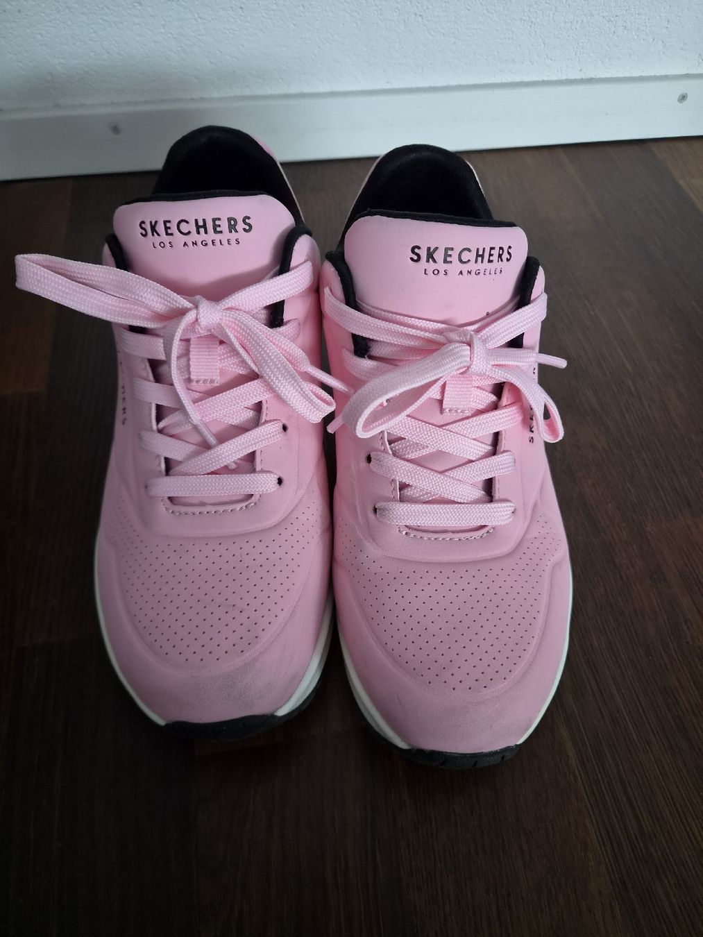Skechers Scarpe da donna: Skechers Turnschuhe – Usato da Glattfelden venduto da Ivana5288 1