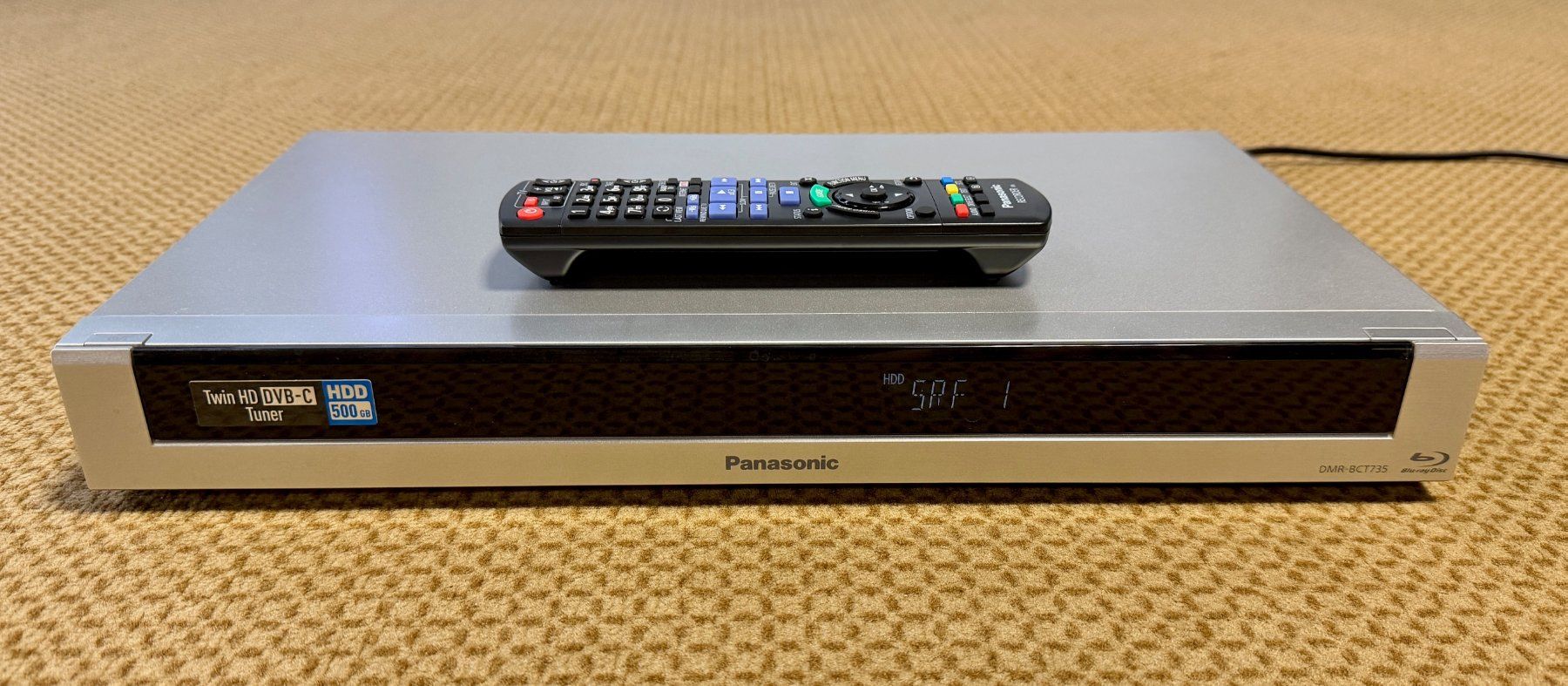 Panasonic Audio- & Mediensysteme: Panasonic Blu-ray/HDD-Recorder, DMR-BCT735 silber, DVB-C – Gebraucht aus Kirchberg BE von RadioGerber