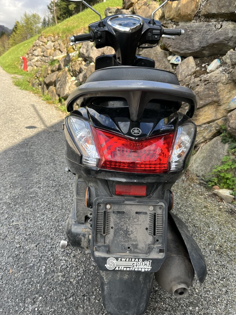 Strada: Yamaha Delight – Difettoso da Sisikon venduto da geler 4