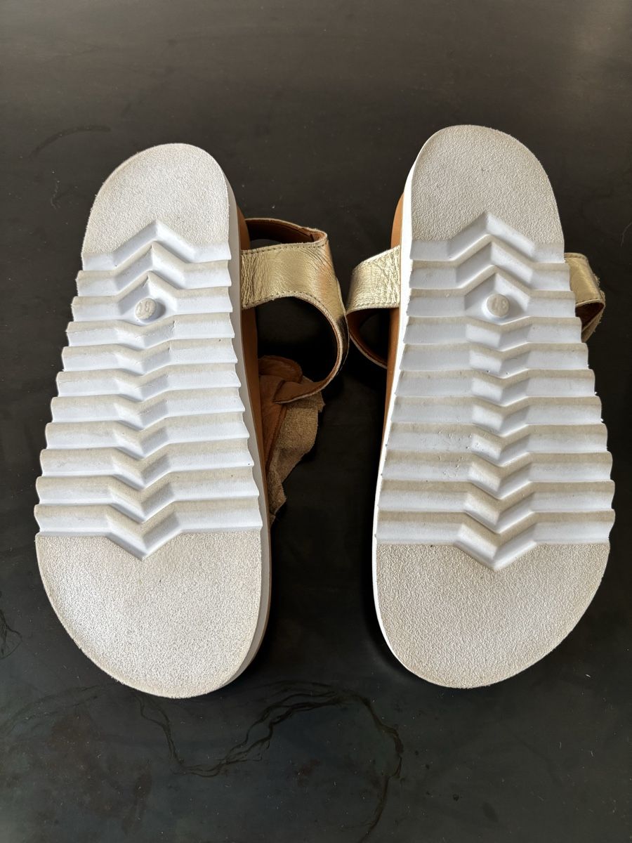 Walder Scarpe da donna: Sandalen, Leder, Walder, Gr. 37 – Nuovo (secondo la descrizione) da Horgen venduto da Anatolia 3