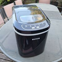 Eiswürfelmaschine