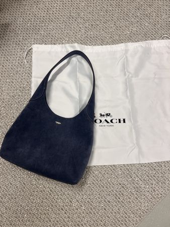 Coach Handtasche Wildleder blau mit Staubbeutel, neuwertig