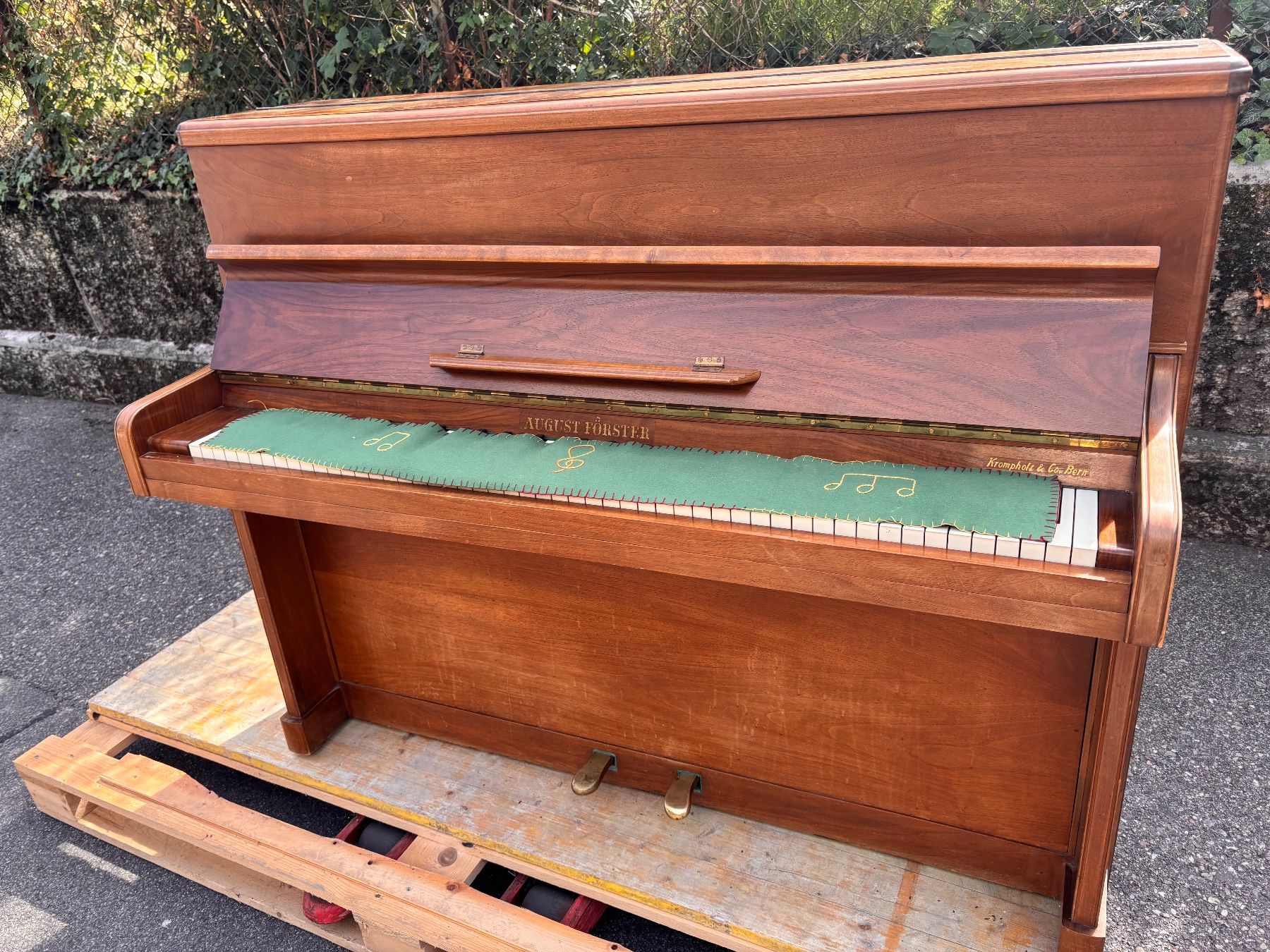 Strumenti musicali: Klavier August Förster Löbau – Usato da Hindelbank venduto da brm_72zv 1