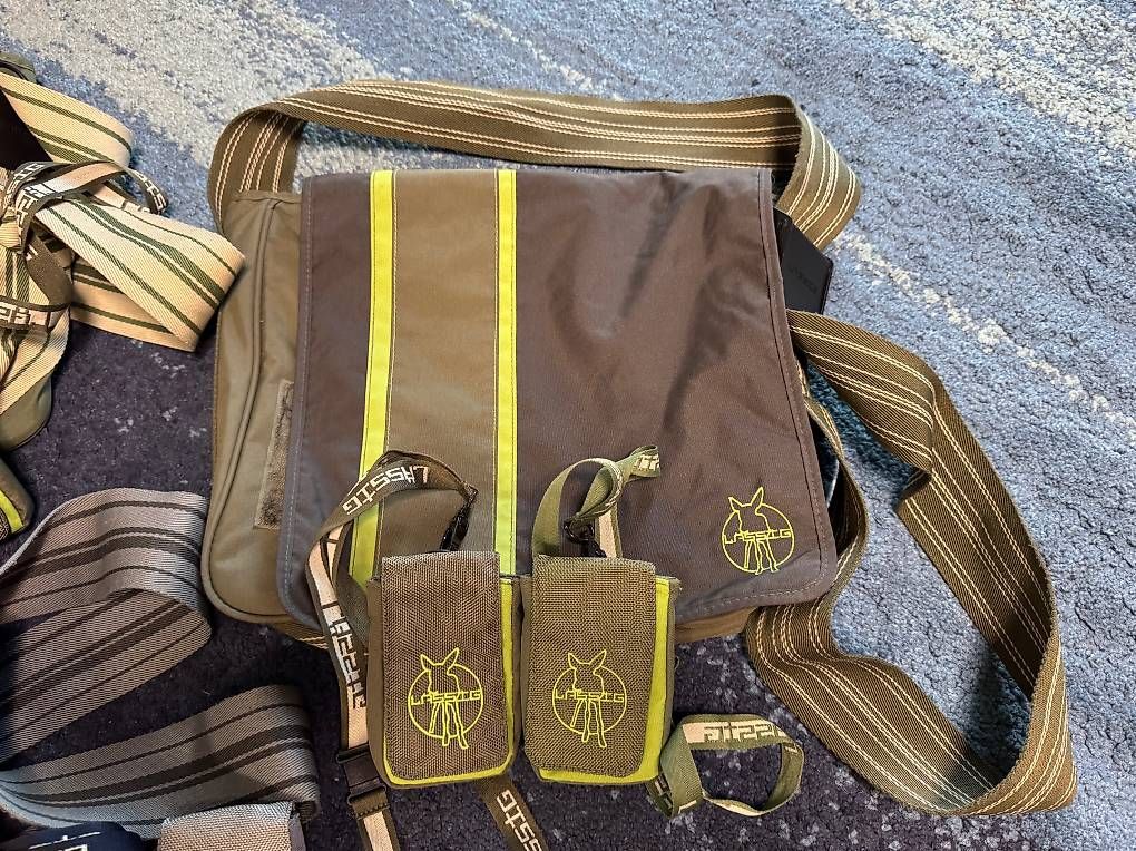 Taschen: LÄSSIG 3 Taschen Messenger – Gebraucht aus Zürich von veram1981 3