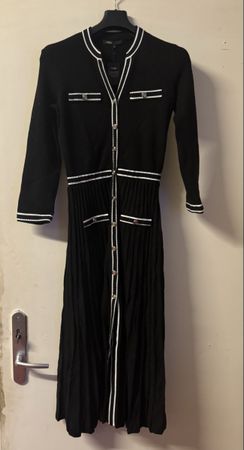Strickkleid Maje Grösse 34 neu