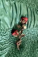 Vintage Rosen Haar Spange mit Perle, Silberton rote Rosen!!!
