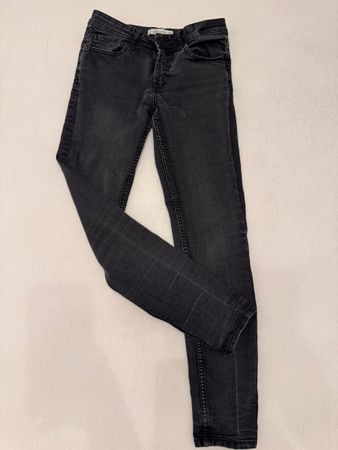 Skinny Jeans W28 L32