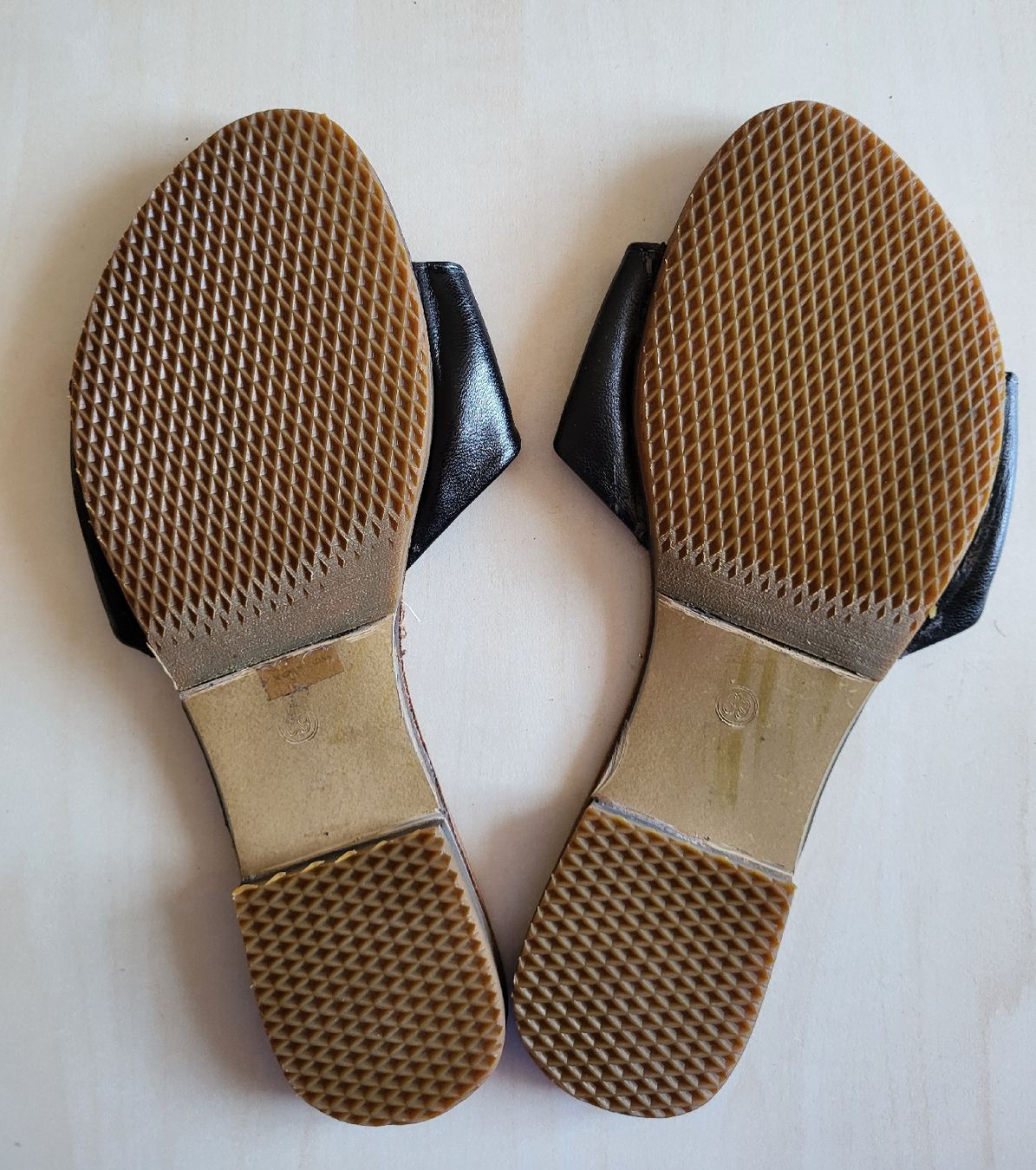 Scarpe da donna: Sandalen ENVY, Gr. 39, Schwarz – Nuovo (secondo la descrizione) da Winterthur venduto da Baer49 1