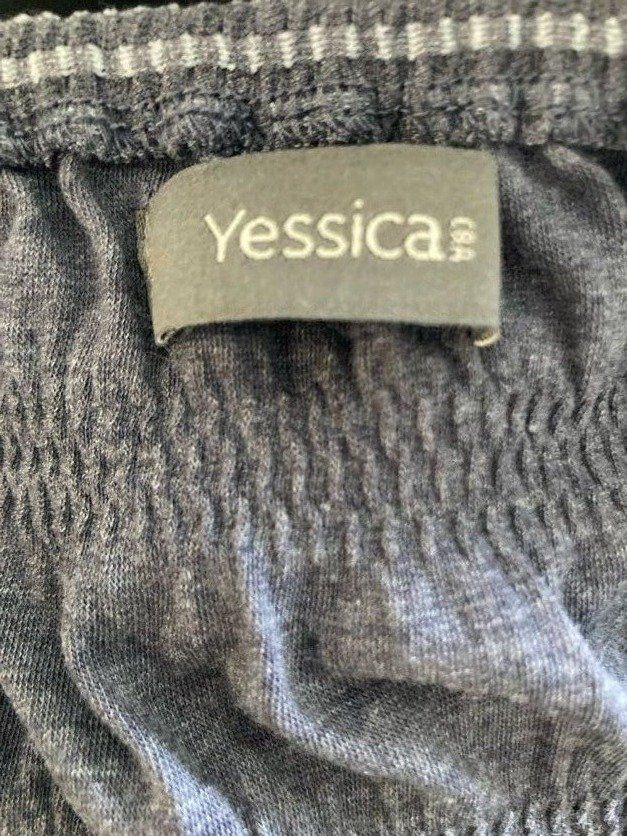 C&A T-shirt: T-Shirt Yessica C&A – Usato da Biel/Bienne venduto da almercaa 1