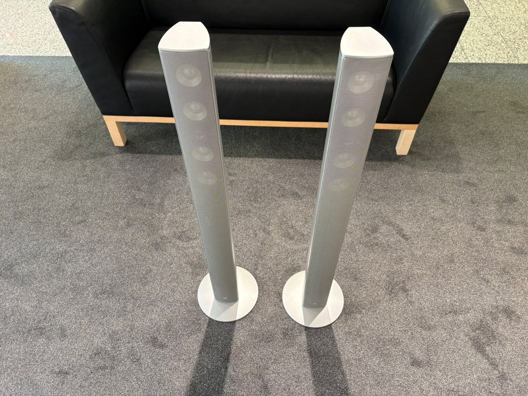 Canton Casse acustiche: Standlautsprecher Canton CD 100 – Usato da Hochdorf venduto da av-electronics