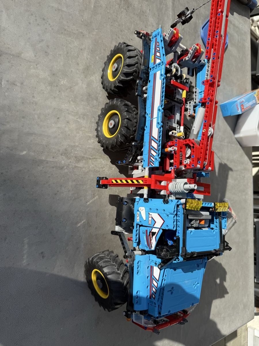 Lego Giocattoli: LEGO Technic 6x6 All Terrain Abschleppwagen – Usato da Pfyn venduto da thi_rs87 4