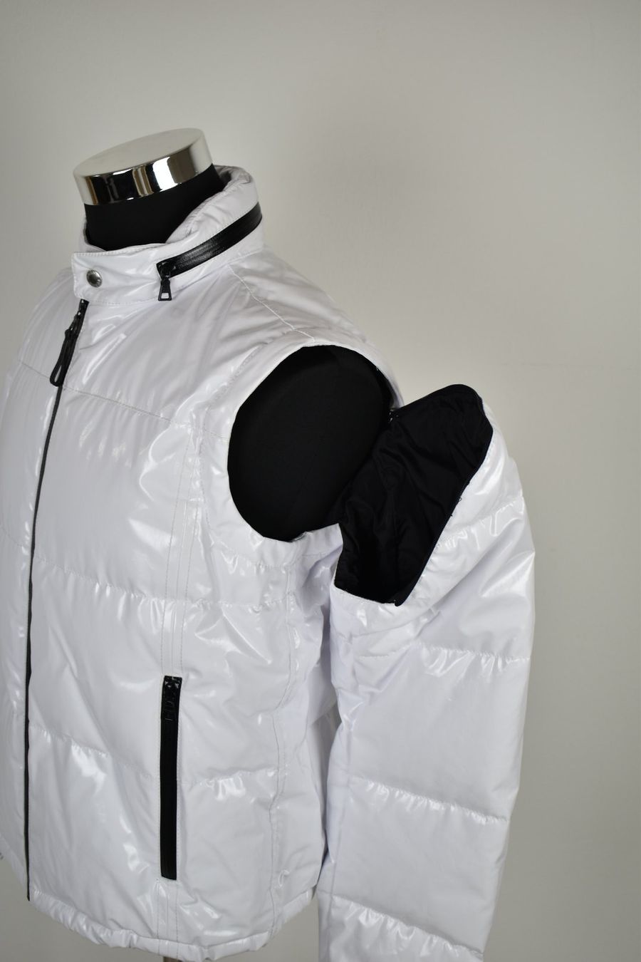 Prada Giacche: Prada Daunenjacke Gr.48 neuwertig – Nuovo (secondo la descrizione) da Nürensdorf venduto da 2ND_STORY 6