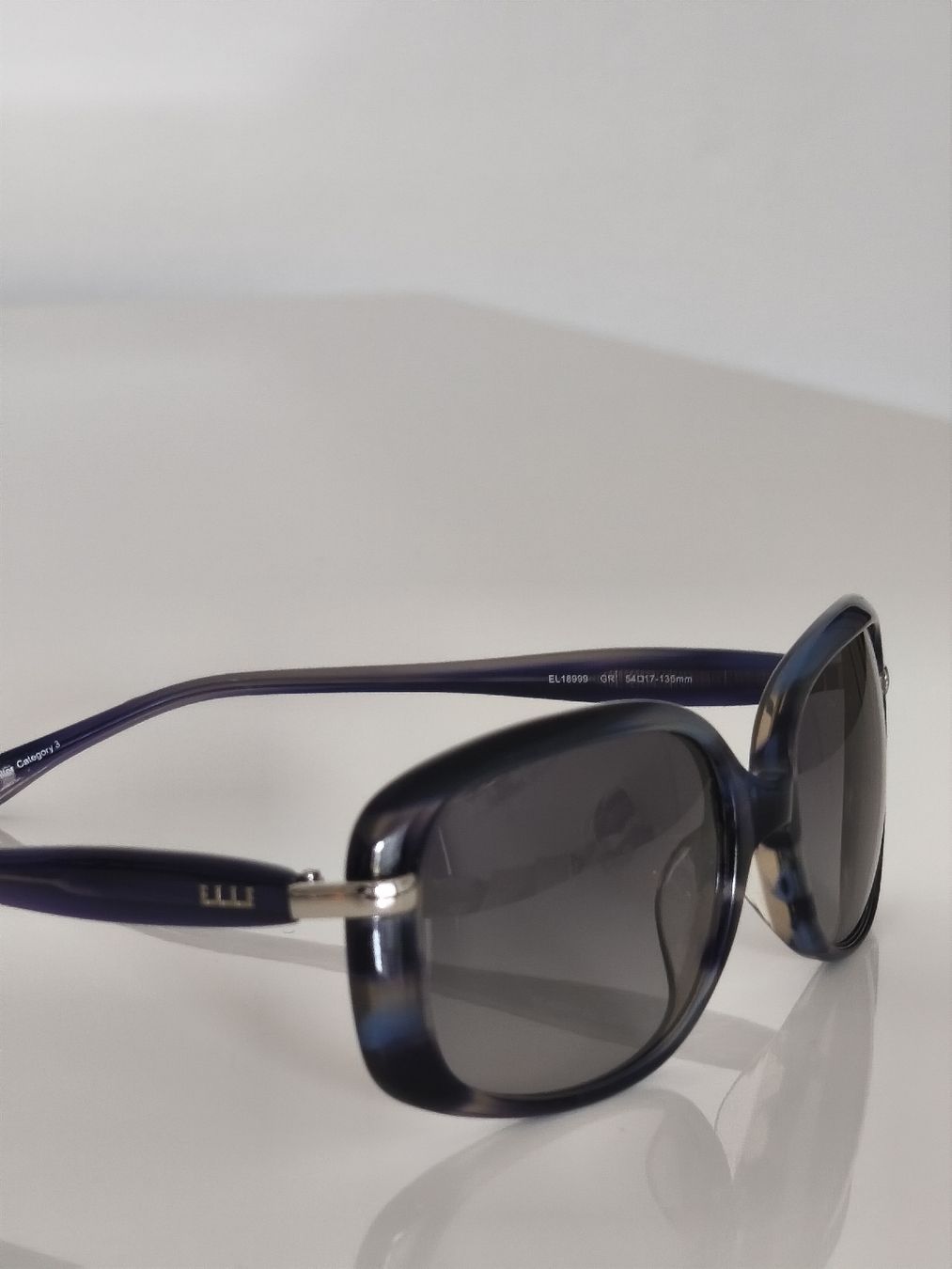 Lunettes & Verres: Sonnenbrillen Ella – D'occasion à Basel par Meda.moja 3