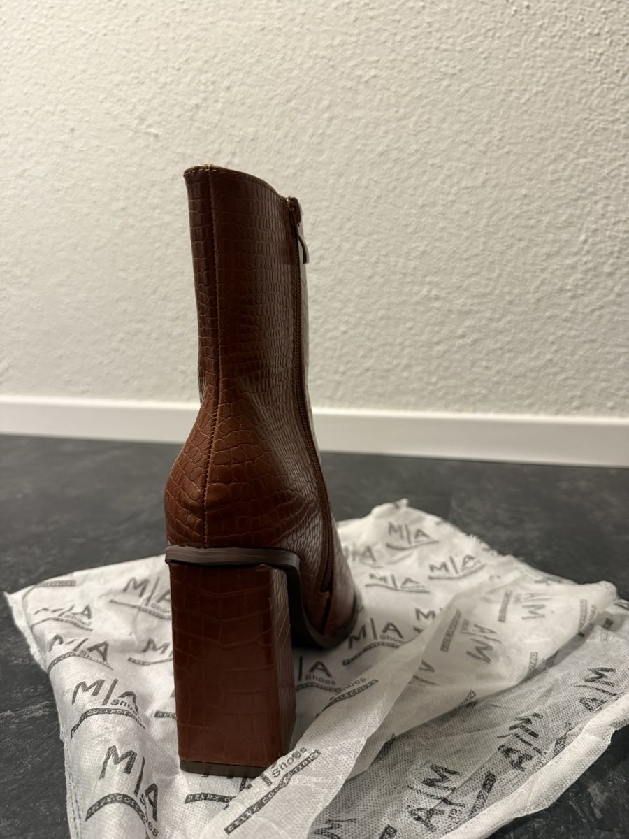 Chaussures femmes: Stiefel braun  – Neuf (Voir description) à Winterthur par mic_t68r 4