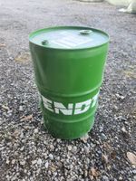 Oelfass Fendt Dekoration