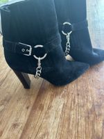 Stiefeletten schwarz Wildleder Grösse 8 mit Kette guter Zust