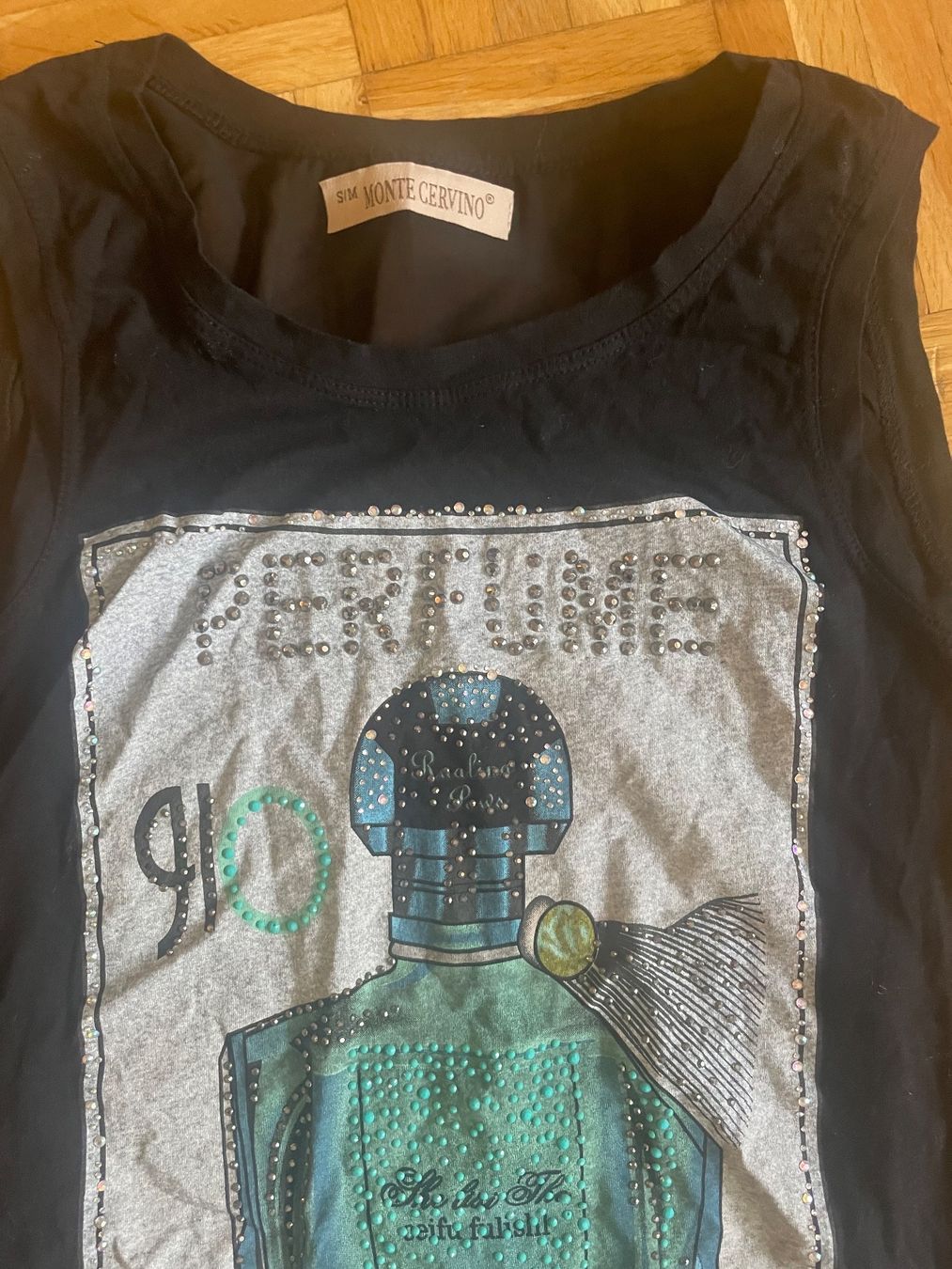 T-Shirts: Spezielles Shirt Grösse S / M – Gebraucht aus Zürich von Miush999 1
