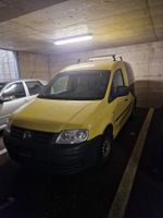 Furgone Volkswagen Caddy giallo veicolo usato</div>