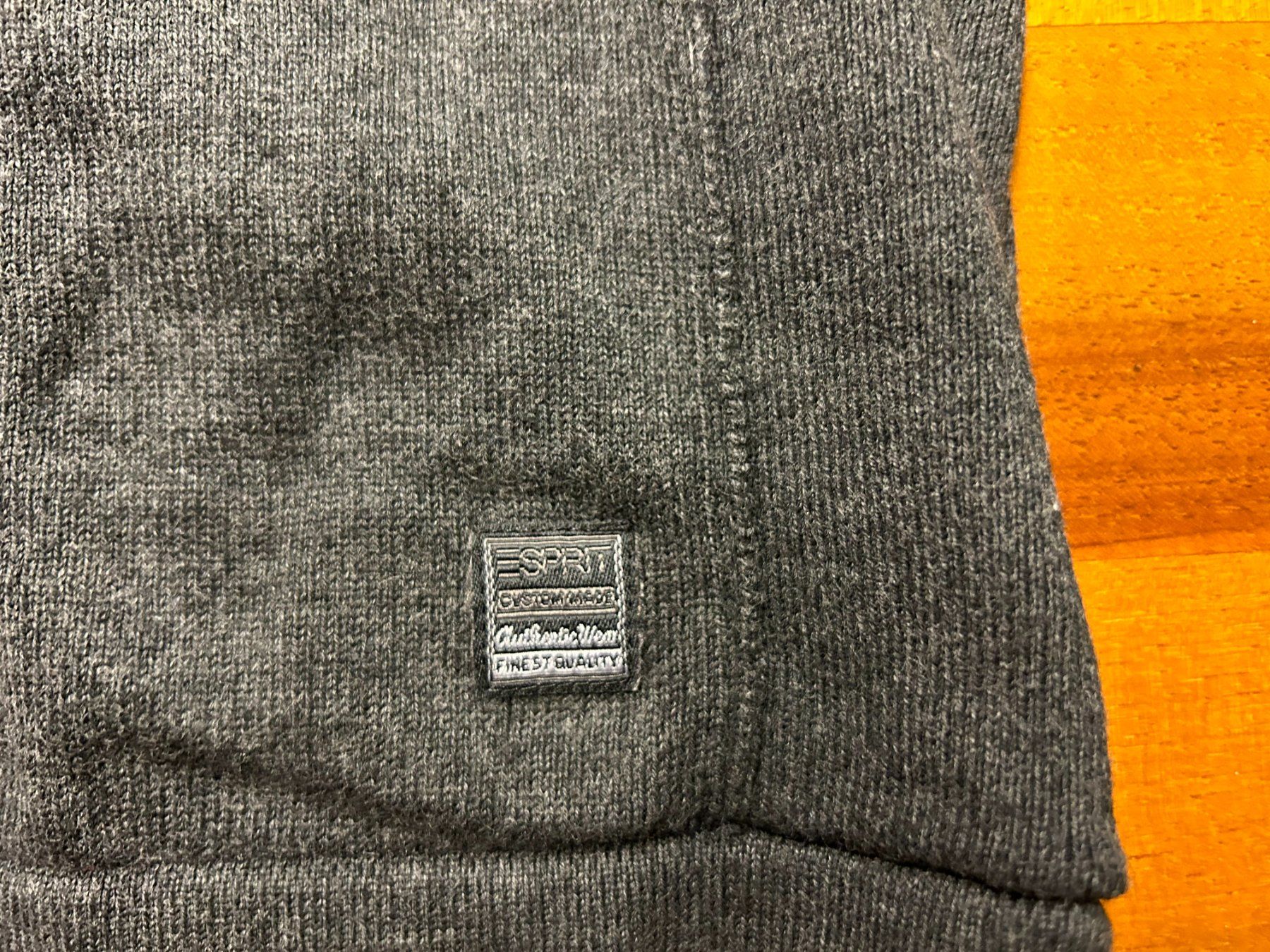 Esprit Maglioni & Felpe: Herrenpullover von Esprit Dunkelgrau, Gr. XL – Usato da Root venduto da Bazli 1