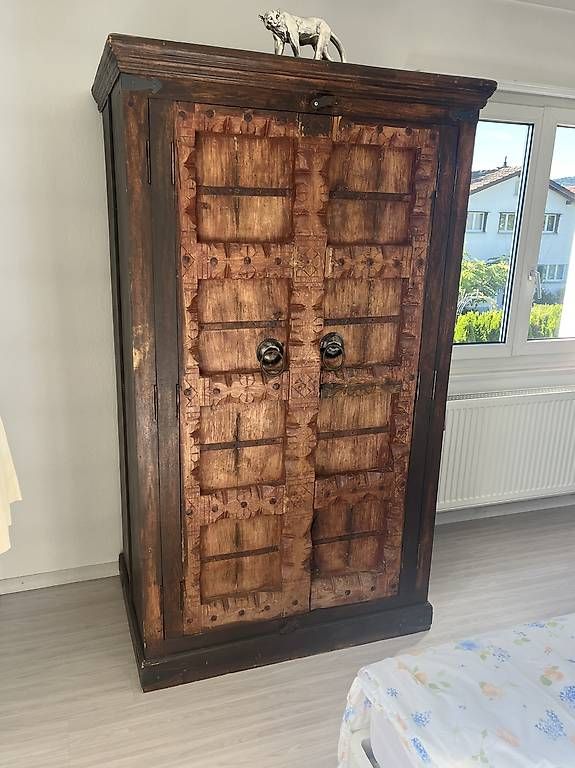 Armadi: Schrank – Usato da Dübendorf venduto da SLADURCE 1