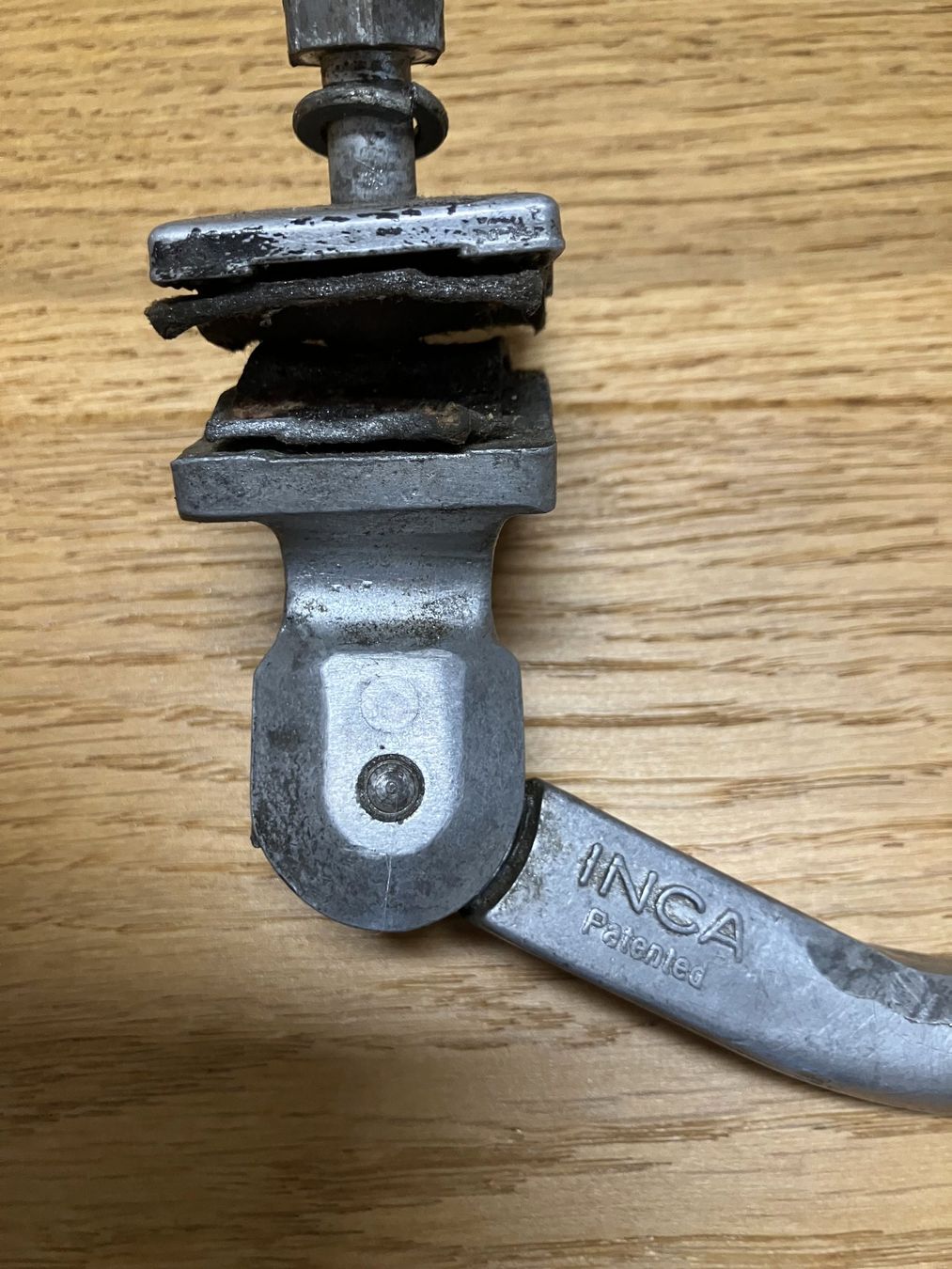 Pezzi di ricambio: INCA Seitenständer Vintage – Usato da Obermumpf venduto da Estrela67 1