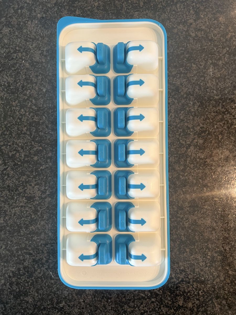 Joseph Joseph Elettrodomestici da cucina: Joseph Joseph Quicksnap Plus Eiswuerfelform - Neuwertig! – Nuovo (secondo la descrizione) da Bülach venduto da deinmica 4