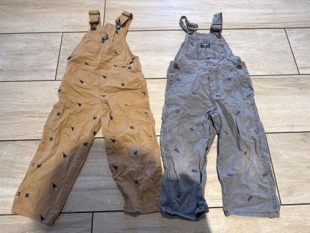 Jungs Oshkosh Latzhosen 3T Set Gr 98-104, 2 teilig