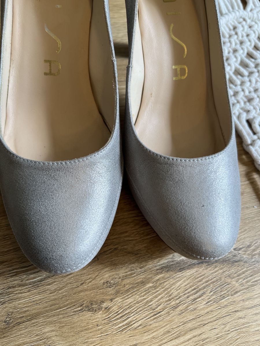 Unisa Damenschuhe: Unisa Pumps, Silber, Grösse 36 – Gebraucht aus Chur von cel_sqj2 5