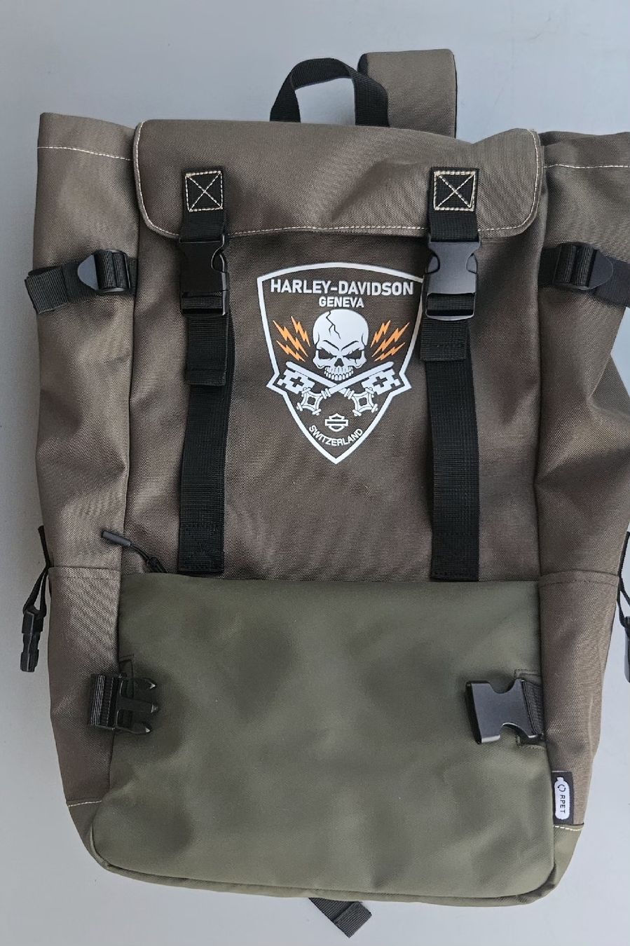Rucksäcke: Sac à dos  – Neu und originalverpackt aus Thonex von Ouinouin