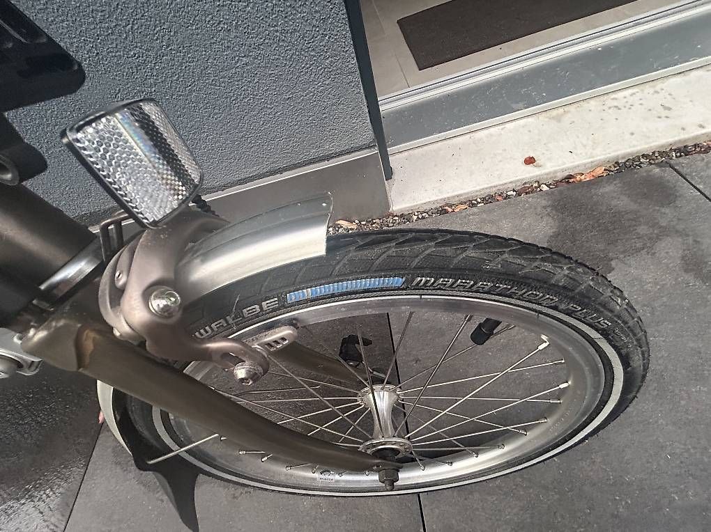 Brompton Velos: Brompton m6R 2014 – Gebraucht aus Veyrier von dpryszku 4