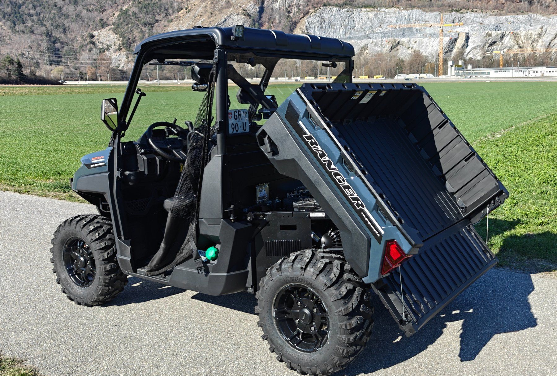 Polaris ATVs / Quads: Polaris Ranger Deluxe Diesel – Neu (gemäss Beschreibung) aus Trimmis von 0004 4