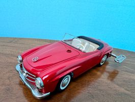 Schuco No.2097 , Montage-Mercedes 190SL , W.-Germany