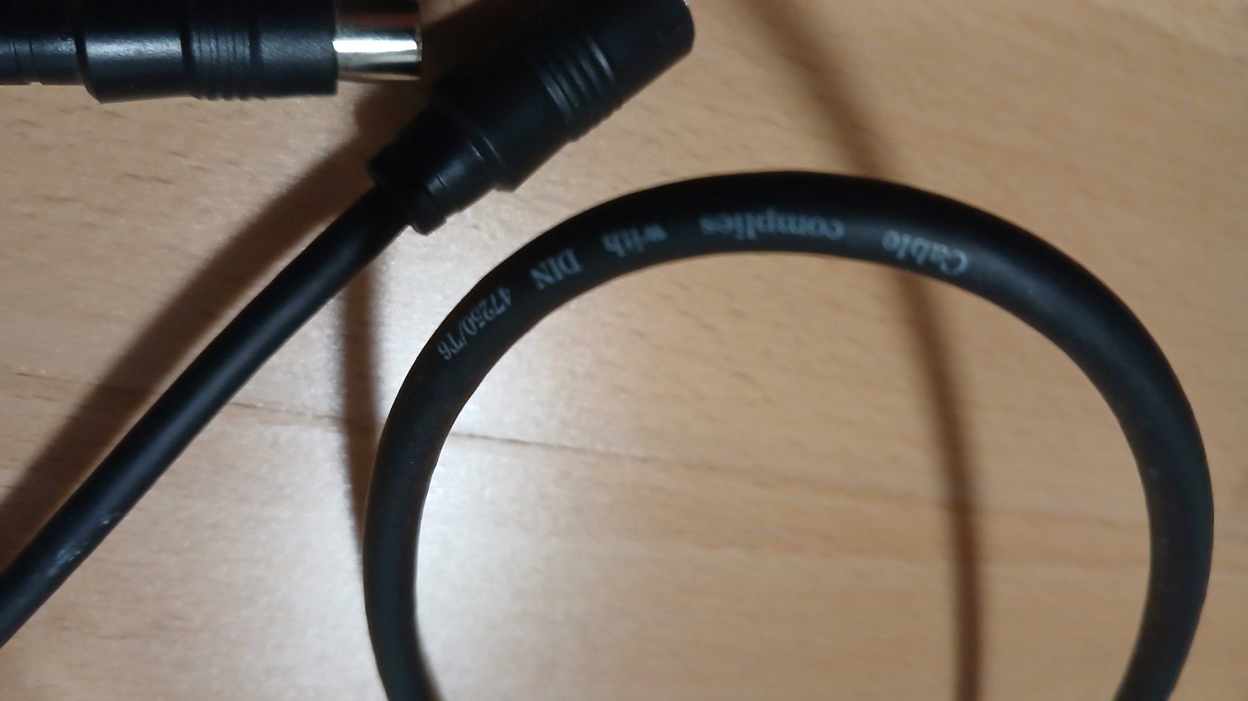 Cavi: Antenenkabel – Usato da hinwil venduto da tho_j6kz 2