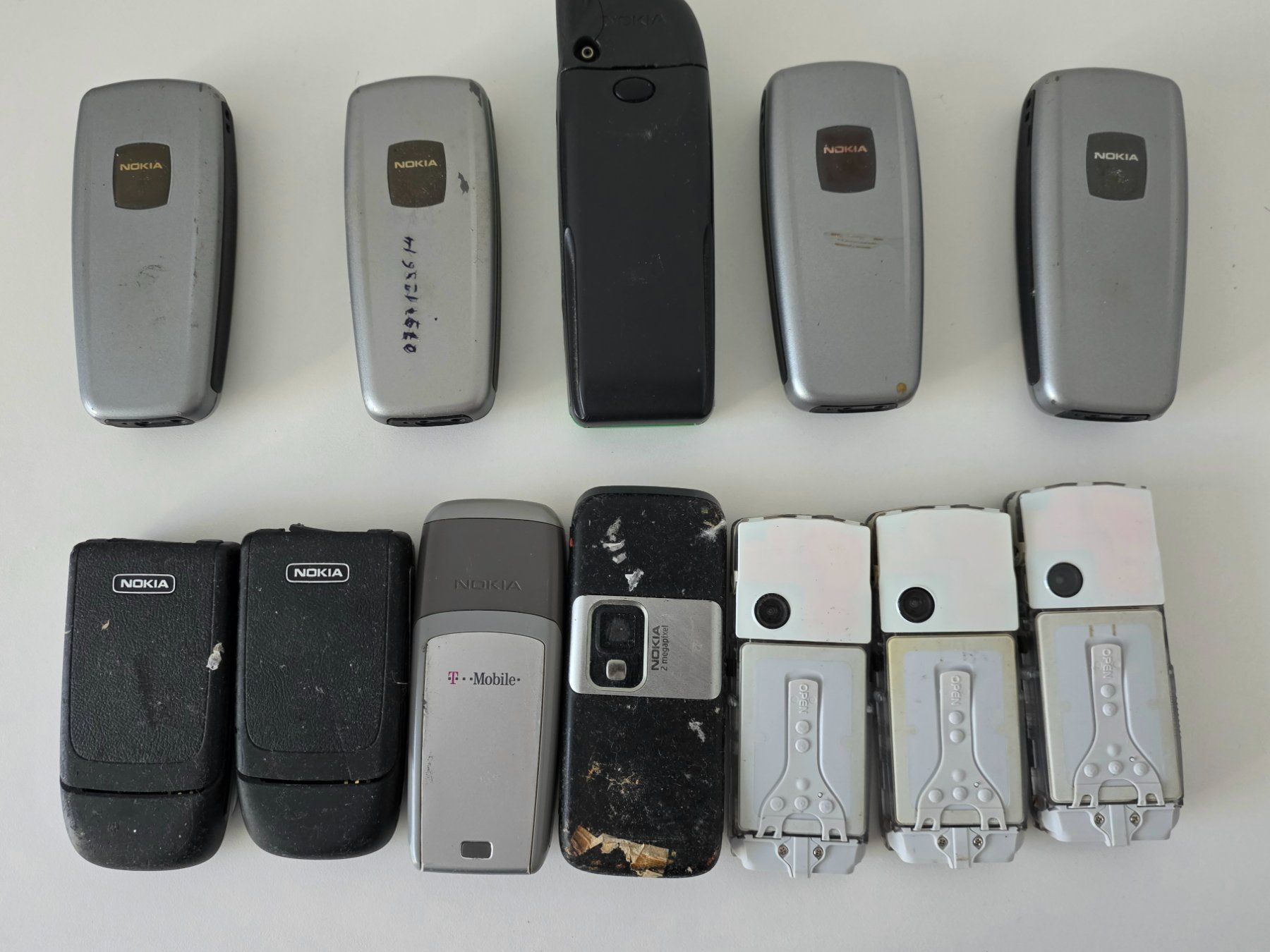 Nokia Portables: 12x Nokia Handys – Défectueux à Kloten par Travolli 1
