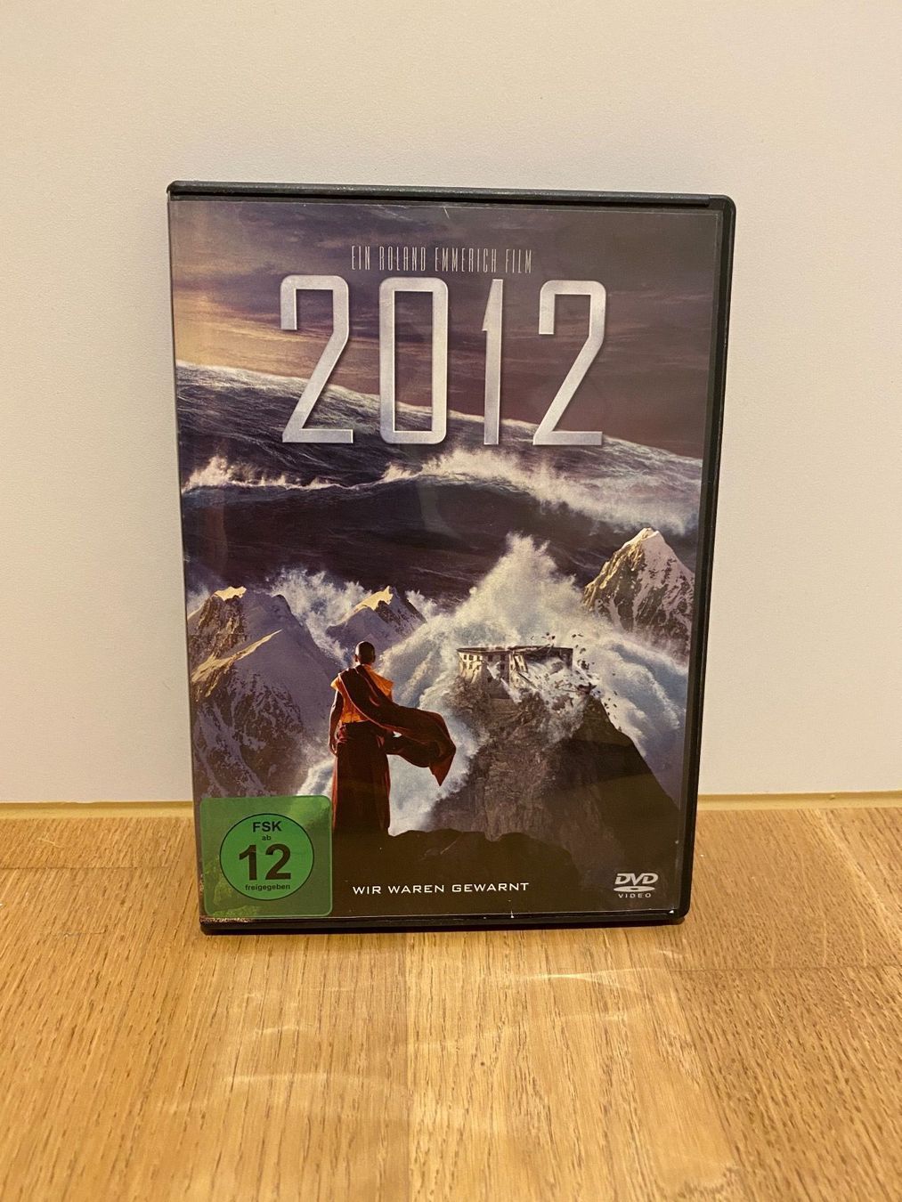 Tous les DVDs: 2012 DVD – D'occasion à Altendorf par wqv_97