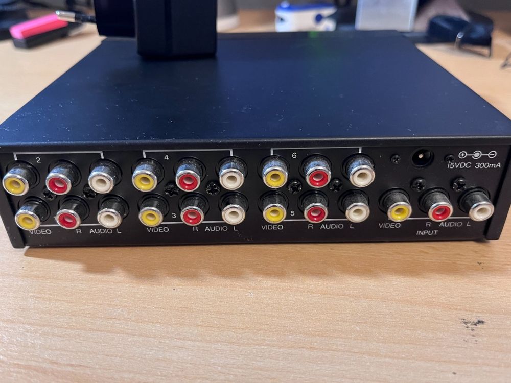 Jebsee AudioVideo 6Way Distribution Amplifier Kaufen auf Ricardo