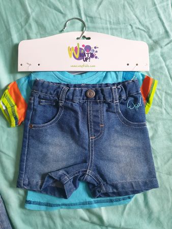 Sommer Set: Baby Short und T-Shirt, Grösse 6-12 Monate, Neu!