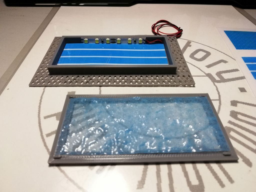 Modellini di ferrovie: Mini-Bausatz Swimming-Pool 2, 12V DC – Nuovo (secondo la descrizione) da Luzern venduto da Salefactory 2